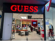 Магазин одежды Guess - на портале stylekz.su