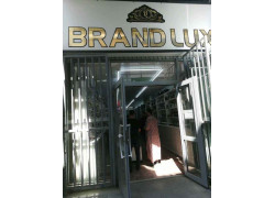 Brand lux